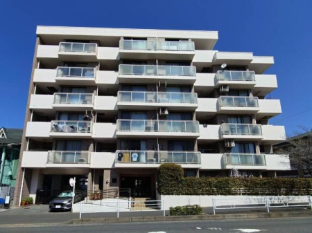 神奈川県横浜市鶴見区下末吉2丁目の中古マンションの現地外観写真