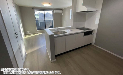 神奈川県横浜市南区中島町2-47付近の一戸建ての画像