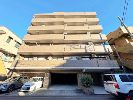 神奈川県横浜市鶴見区潮田町3丁目の中古マンションの現地外観写真