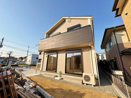 町田市木曽西3丁目の新築一戸建ての現地外観写真