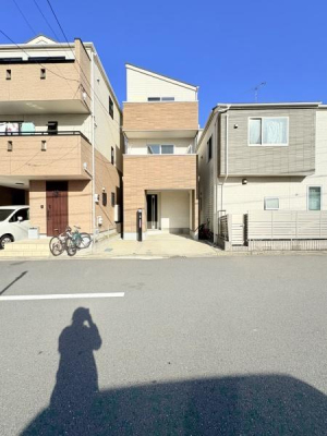 神奈川県横浜市鶴見区大東町の中古一戸建ての現地外観写真