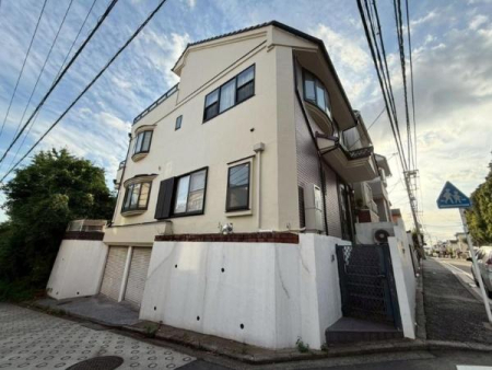 神奈川県横浜市神奈川区白幡西町の中古一戸建ての現地外観写真