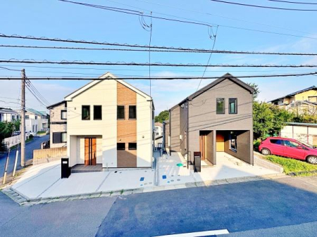 神奈川県横浜市金沢区東朝比奈3丁目の新築一戸建ての現地外観写真