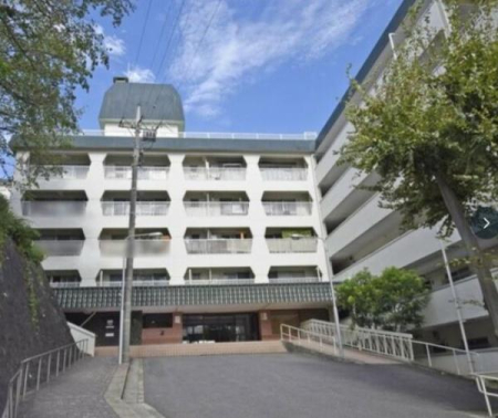 神奈川県横浜市港北区師岡町の中古マンションの現地外観写真