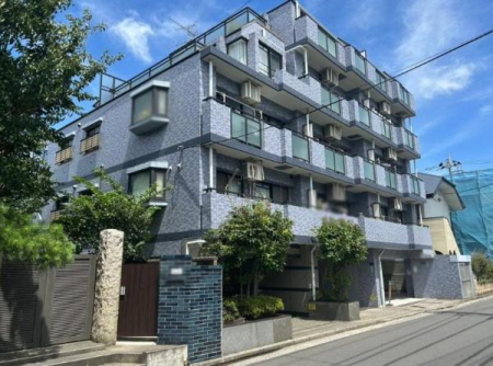 神奈川県横浜市鶴見区市場下町の中古マンションの現地外観写真