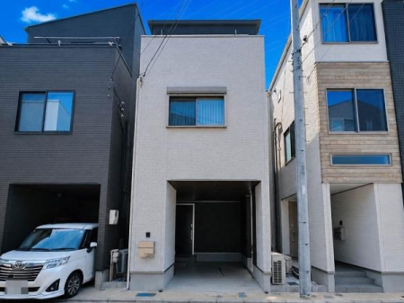 神奈川県横浜市港北区新吉田東8丁目の中古一戸建ての現地外観写真