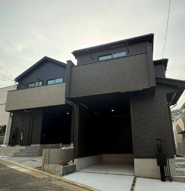 神奈川県横浜市神奈川区神大寺1丁目の新築一戸建ての現地外観写真