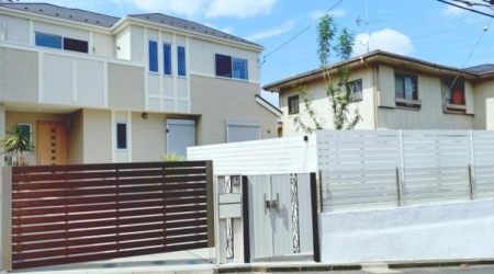 神奈川県横浜市青葉区奈良町の中古一戸建ての現地外観写真