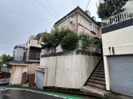 神奈川県横浜市港北区富士塚1丁目の中古一戸建ての現地外観写真
